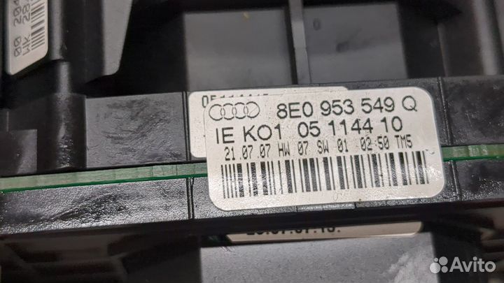 Переключатель поворотов и дворников Audi A4 (B7)