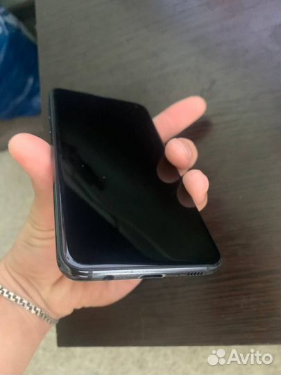 Samsung Galaxy S10e, 6/128 ГБ