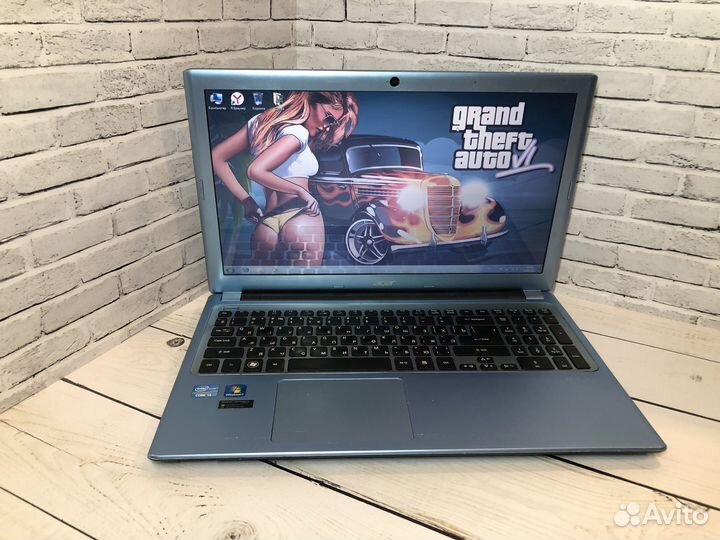 Офисный ноутбук Acer i3/4GB