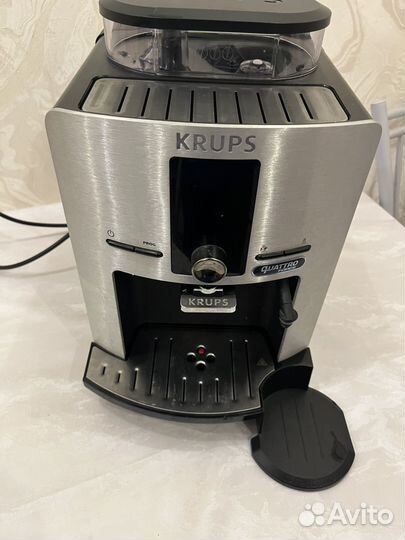 Кофемашина Krups Espresseria EA82FD10