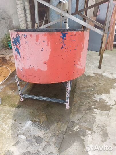 Ванна для проверки колес металлическая