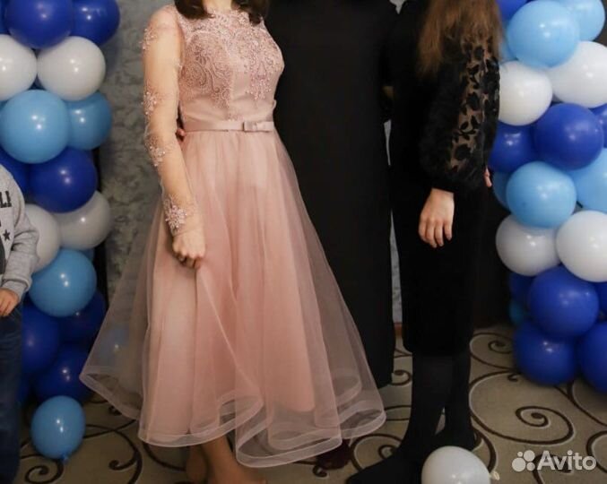 Вечернее платье