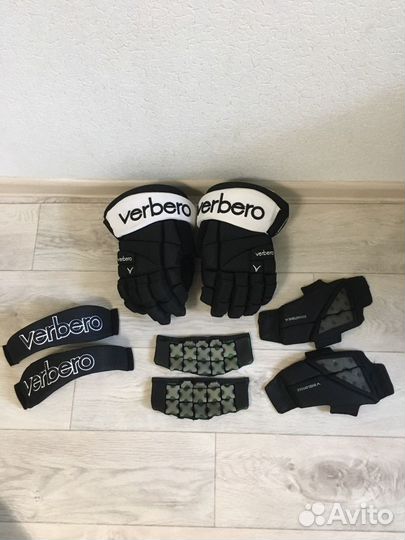 Краги хоккейные Verbero Dextra Pro lll