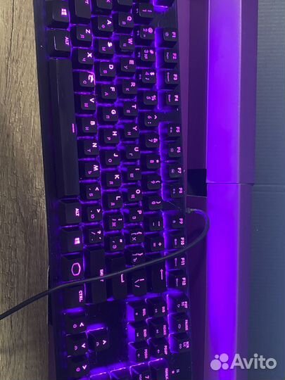 Игровая механическая клавиатура
