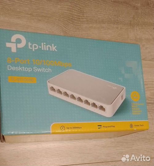 Коммутатор 8 портовый компактный