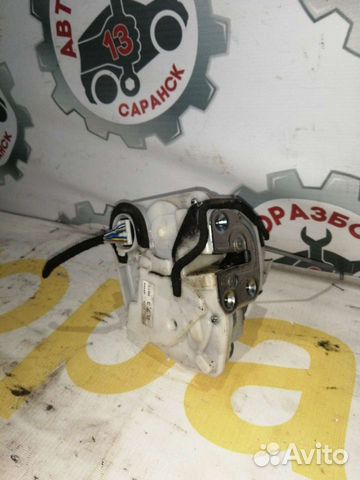 Замок передней правой двери Mazda 3BL, 2009