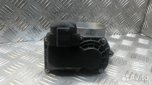 Дроссельная заслонка бензиновая lexus LS 4 (3MF08C