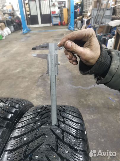 Nokian Tyres Hakkapeliitta 8 225/55 R18 102T