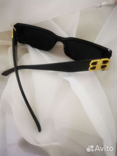 Солнцезащитные очки женские