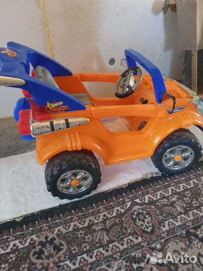 Электромобиль детский