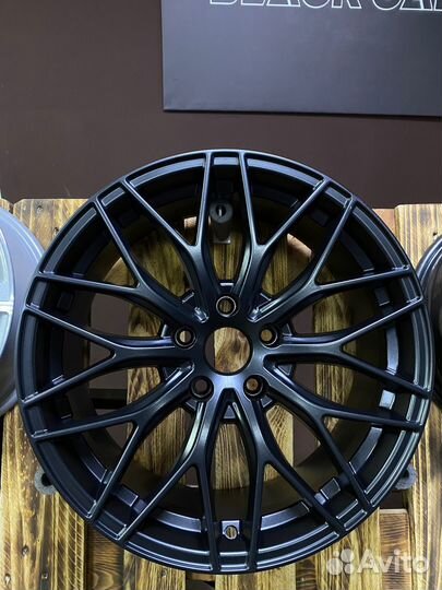 Neo 7x17/5x114,3 ET40 D67,1 740 BLm