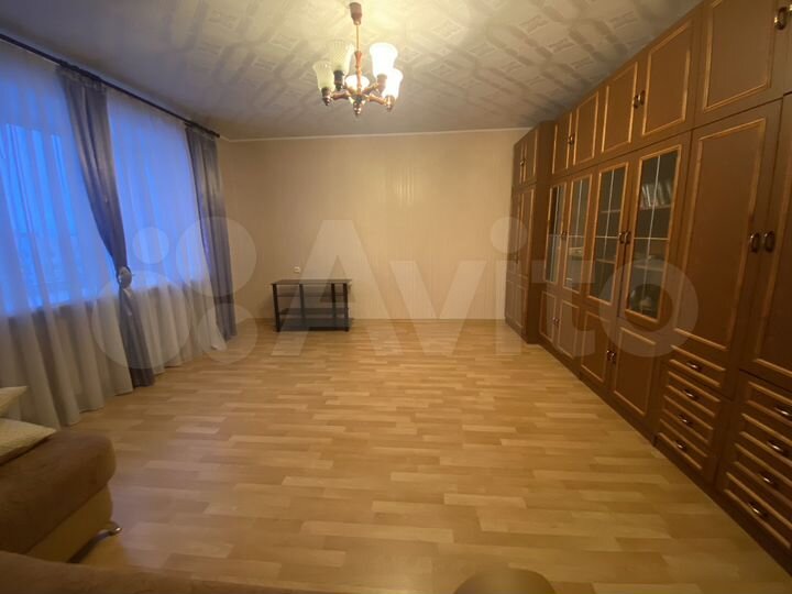 2-к. квартира, 63 м², 11/12 эт.