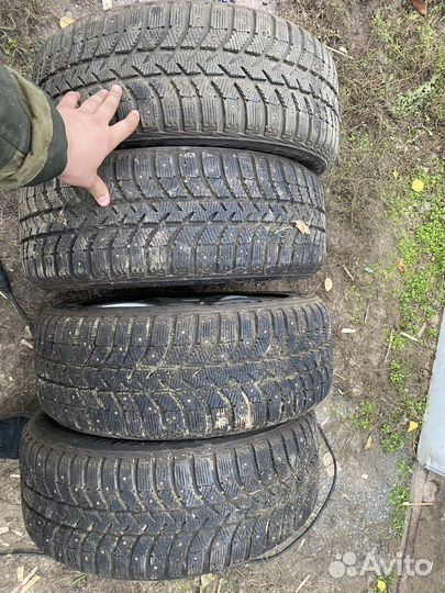 Bridgestone Ice Cruiser 5000 205/55 R16