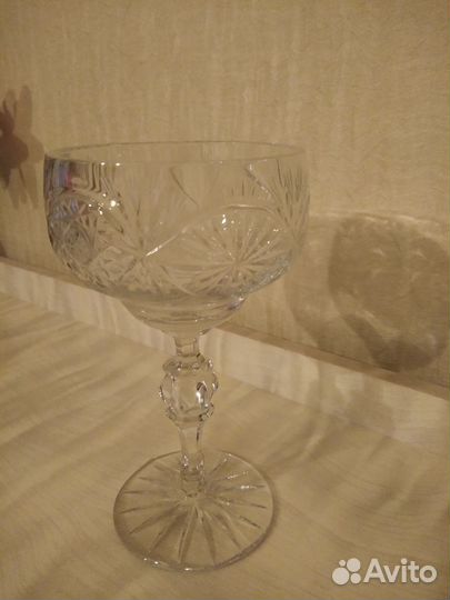 Конфетница на ножке хрусталь