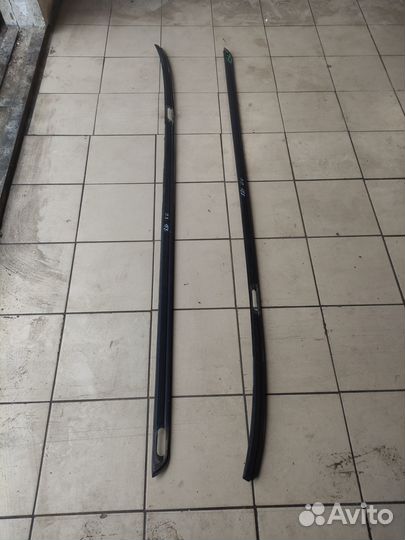 Молдинг крыши Renault Laguna I