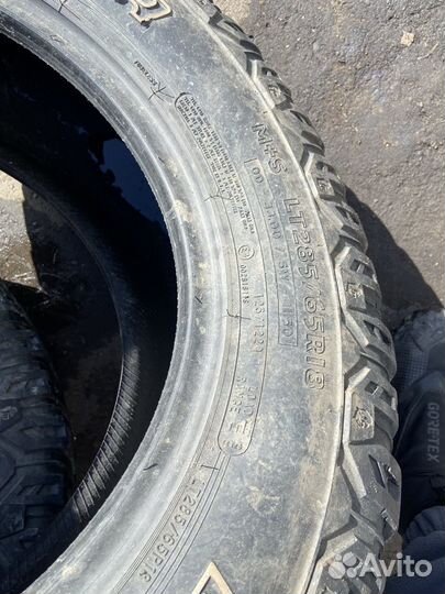 Cooper Discoverer STT 285/65 R18