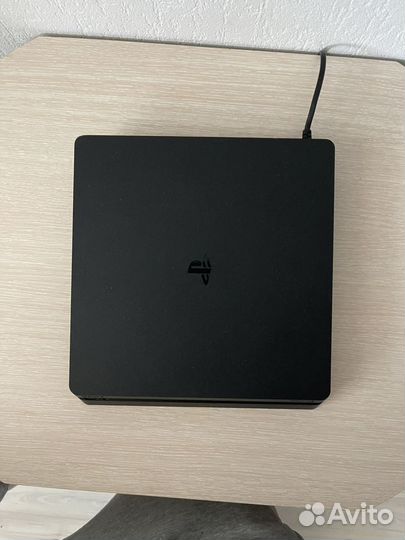 Sony PS4 Slim 1tb