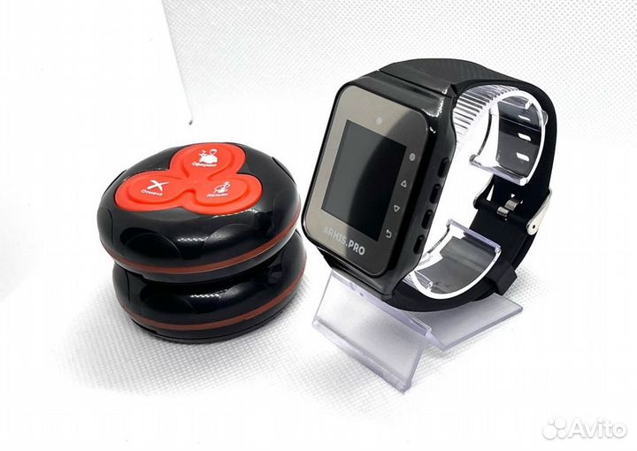 Кнопка вызова официанта с часами для кафе, баров