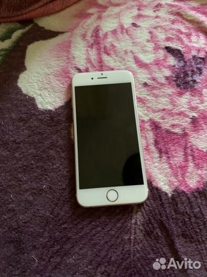 iPhone 6S, 64 ГБ