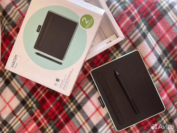 Графический планшет wacom intuos bluetooth s