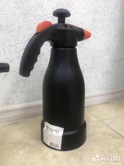 Опрыскиватели помповые, пистолет распылитель