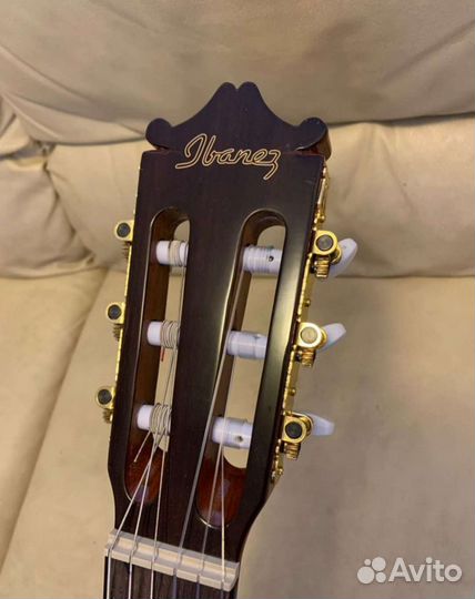 Классическая гитара с подключением+кофр