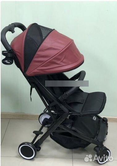 Легкая коляска Teknum