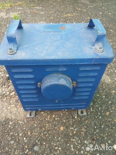 Понижающий трансформатор 380 на 220