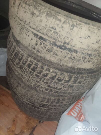 Bridgestone Blizzak Revo GZ 185/65 R15