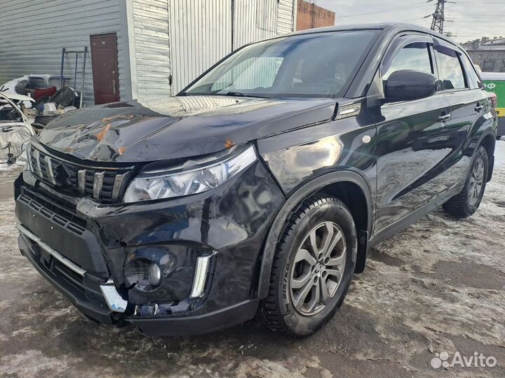 Suzuki Vitara 1.6 AT, 2021, битый, 41 000 км
