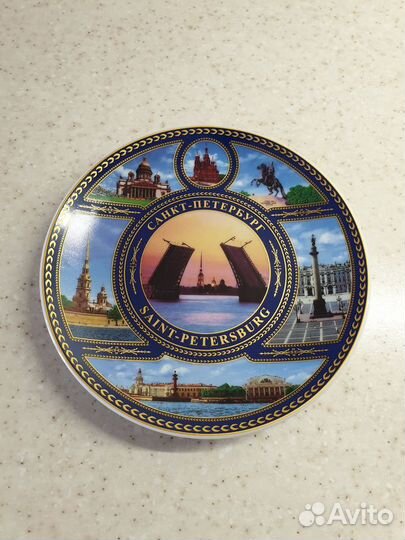 Тарелки декоративные, яйцо, кувшин, пиала