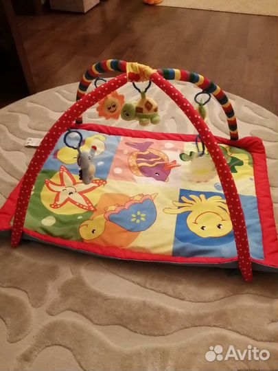 Развивающий коврик