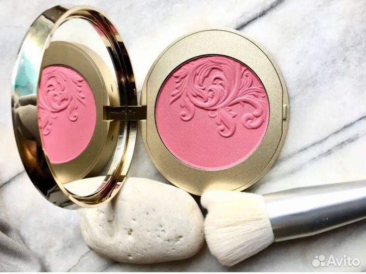 Румяна Kiko Milano