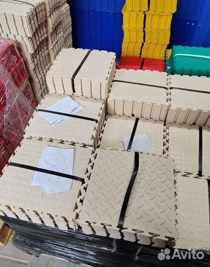 Модульная плитка пвх в фитнес зал