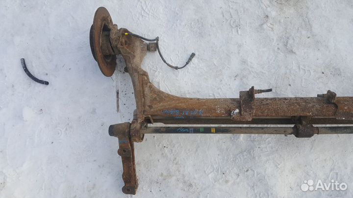 Балка подвески задняя Renault Scenic 1 Рено Сценик