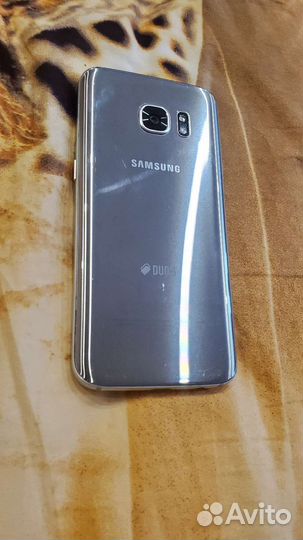 Samsung Galaxy S7, 4/32 ГБ