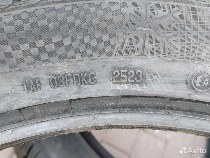 Continental WinterContact TS 860 S SUV 295/40 R22 114W