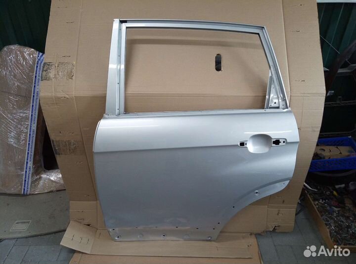 Дверь задняя левая шевроле каптива Ц 140 chevrolet