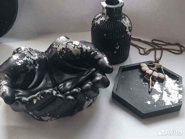 Интерьерные изделия из гипса