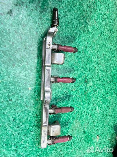 Топливная рейка Mazda 3 BK 1.6 Z6 2005