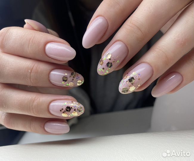 Маникюр, педикюр