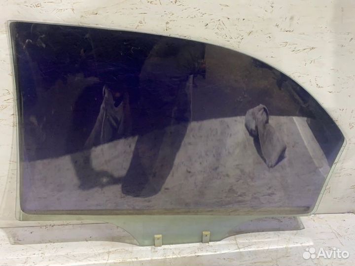 Стекло двери заднее правое Kia Spectra седан S6D
