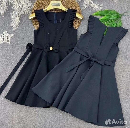 Школьный сарафан 152новый