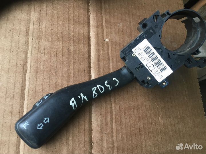 Переключатель поворотов 1C2953513 VW Beеtlе