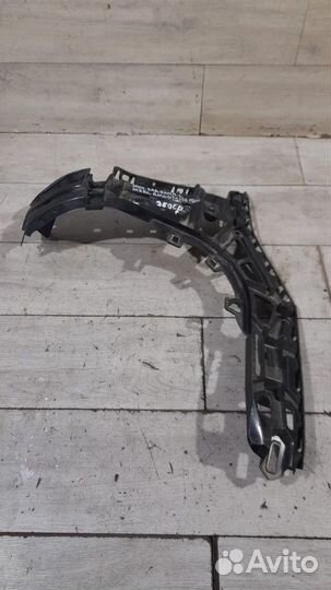 Кронштейн бампера задний левый Mercedes X 290 Amg