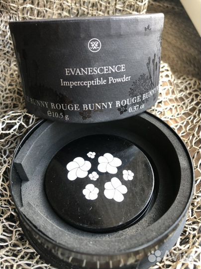 Румяна Rouge banny rouge,бронзатор Lancome, тени