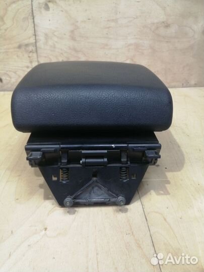 Подлокотник bmw 5 e39
