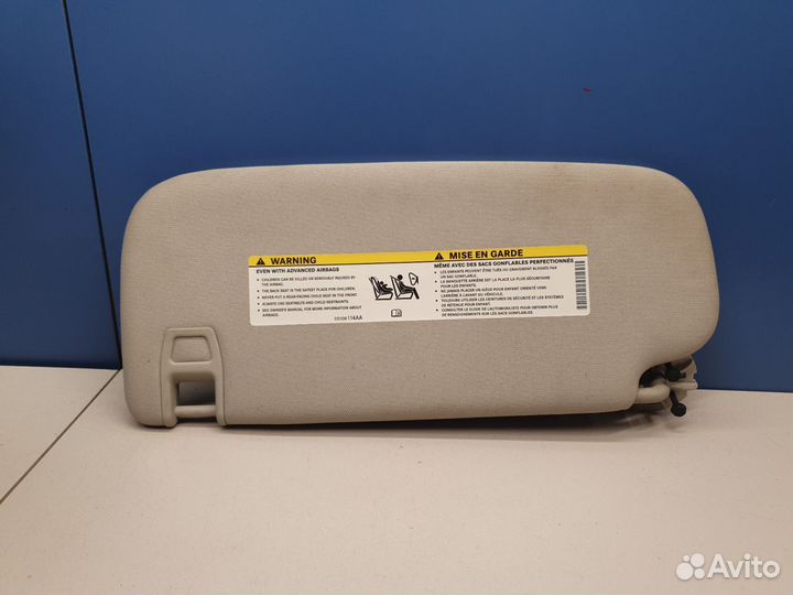 Солнцезащитный козырек правый Jeep Grand Cherokee