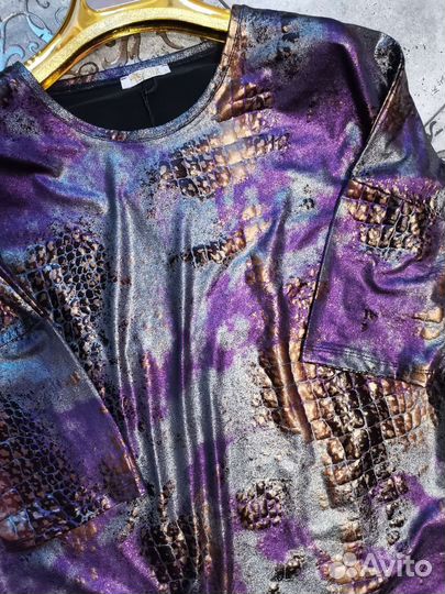 Свитшот, кофта. Тонкая. Размеры L, XL