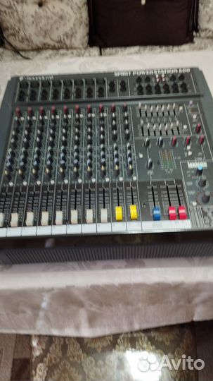 Активный пульт Soundcraft